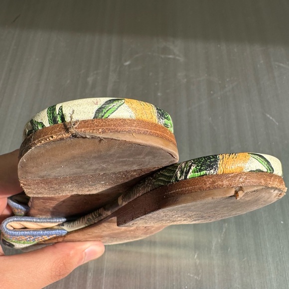 Dior Embroidered Dway Jungle Mules Sandals 36 in Green - Picture 6 of 7